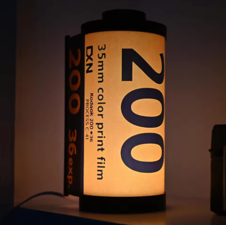 Urbanista® Creative Film Retro Night Light