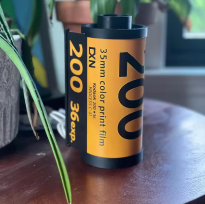 Urbanista® Creative Film Retro Night Light