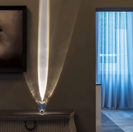 Urbanista® Eye of the Sky LED Crystal Table Lamp